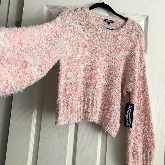 Sweater - Picture 4 of 5